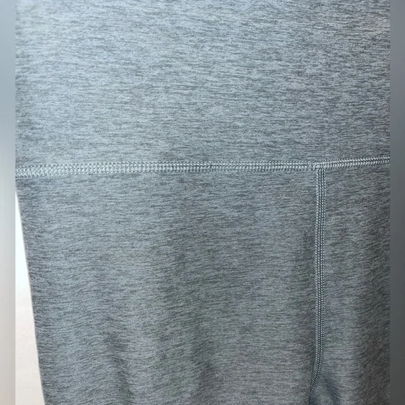 💕LIKE NEW Vuori Women’s Clean Elevation Legging - Stormy Heather (?) - Sz Medium